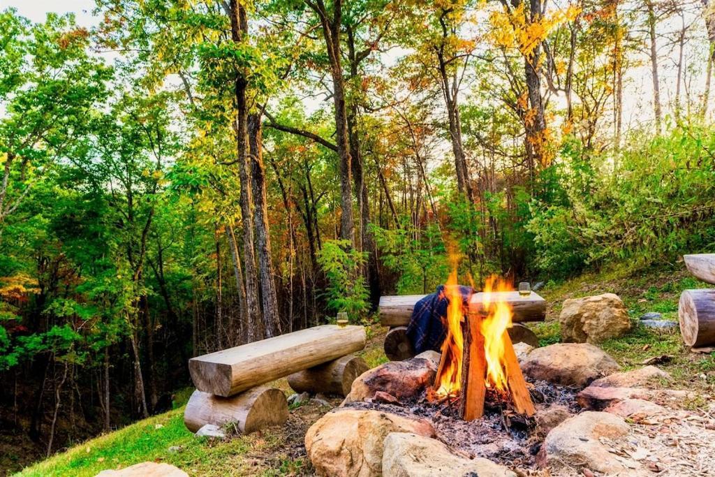 Nordic Mountain Modern Lodge - Family Friendly Luxury Cabin In Walden'S Ridge Sevierville Eksteriør bilde