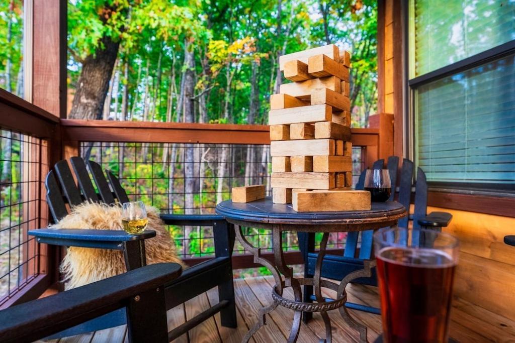 Nordic Mountain Modern Lodge - Family Friendly Luxury Cabin In Walden'S Ridge Sevierville Eksteriør bilde