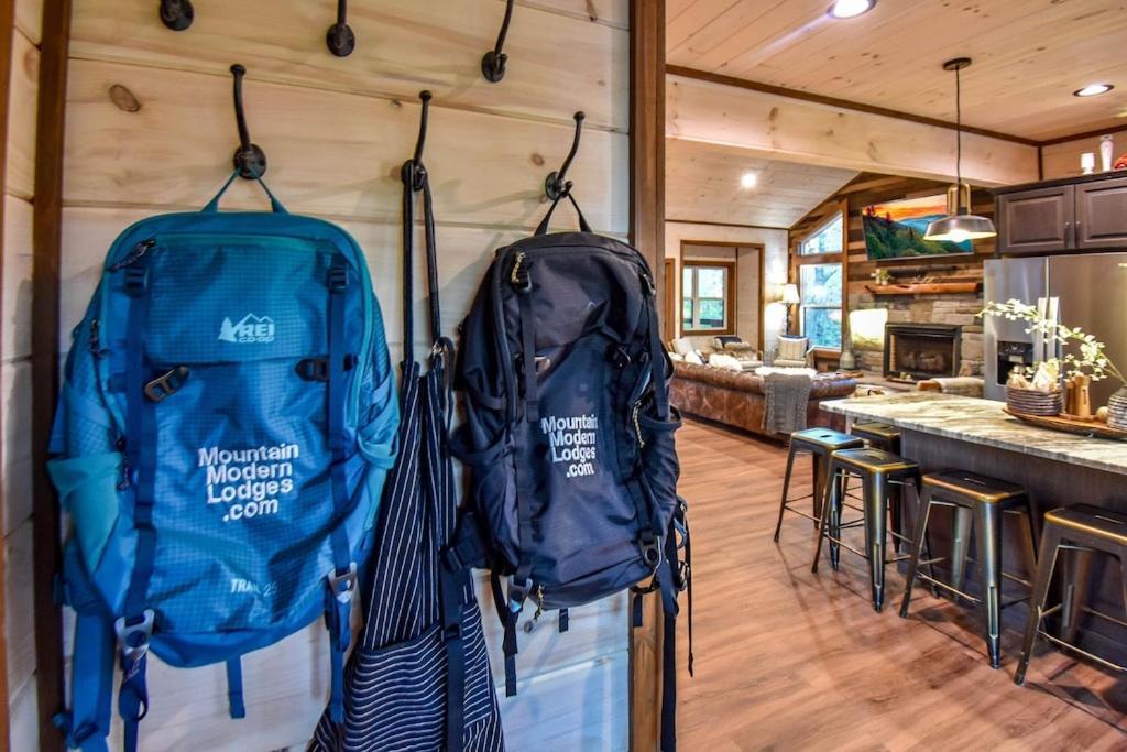 Nordic Mountain Modern Lodge - Family Friendly Luxury Cabin In Walden'S Ridge Sevierville Eksteriør bilde